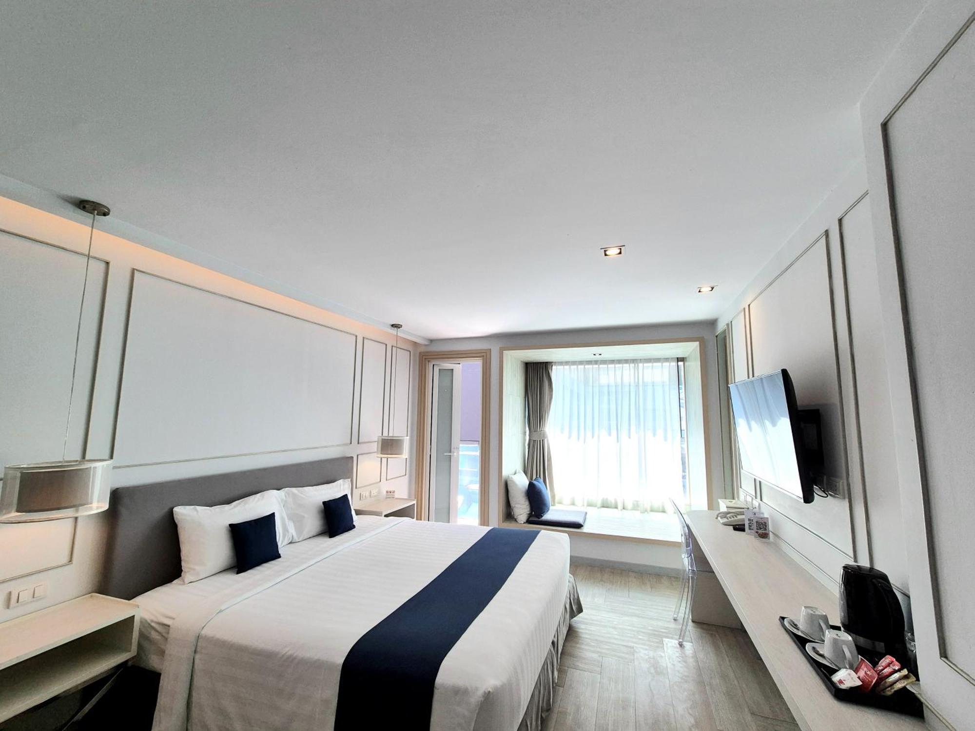 The Bloc Hotel Phuket - Sha Extra Plus Patong Kültér fotó