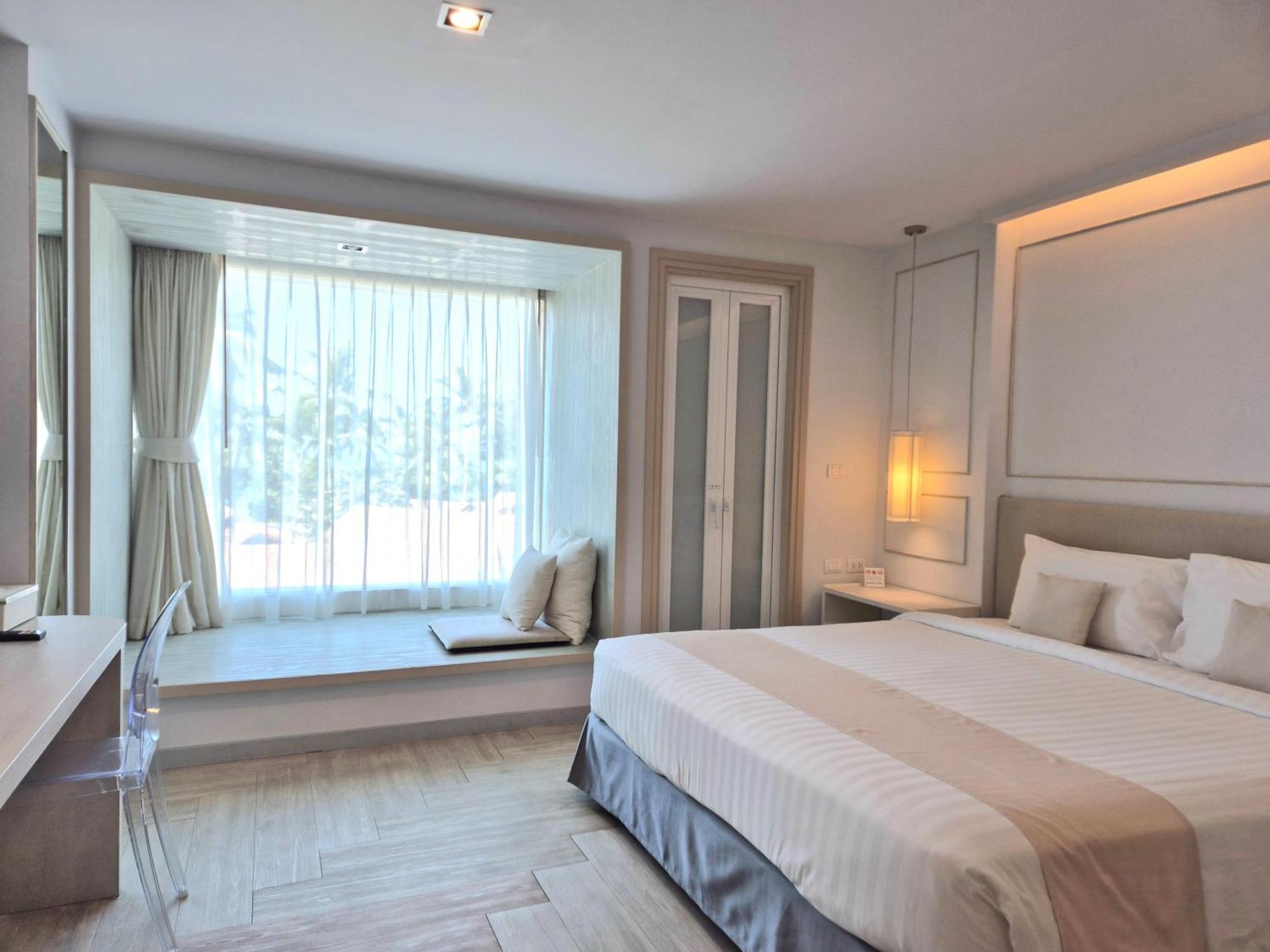 The Bloc Hotel Phuket - Sha Extra Plus Patong Kültér fotó